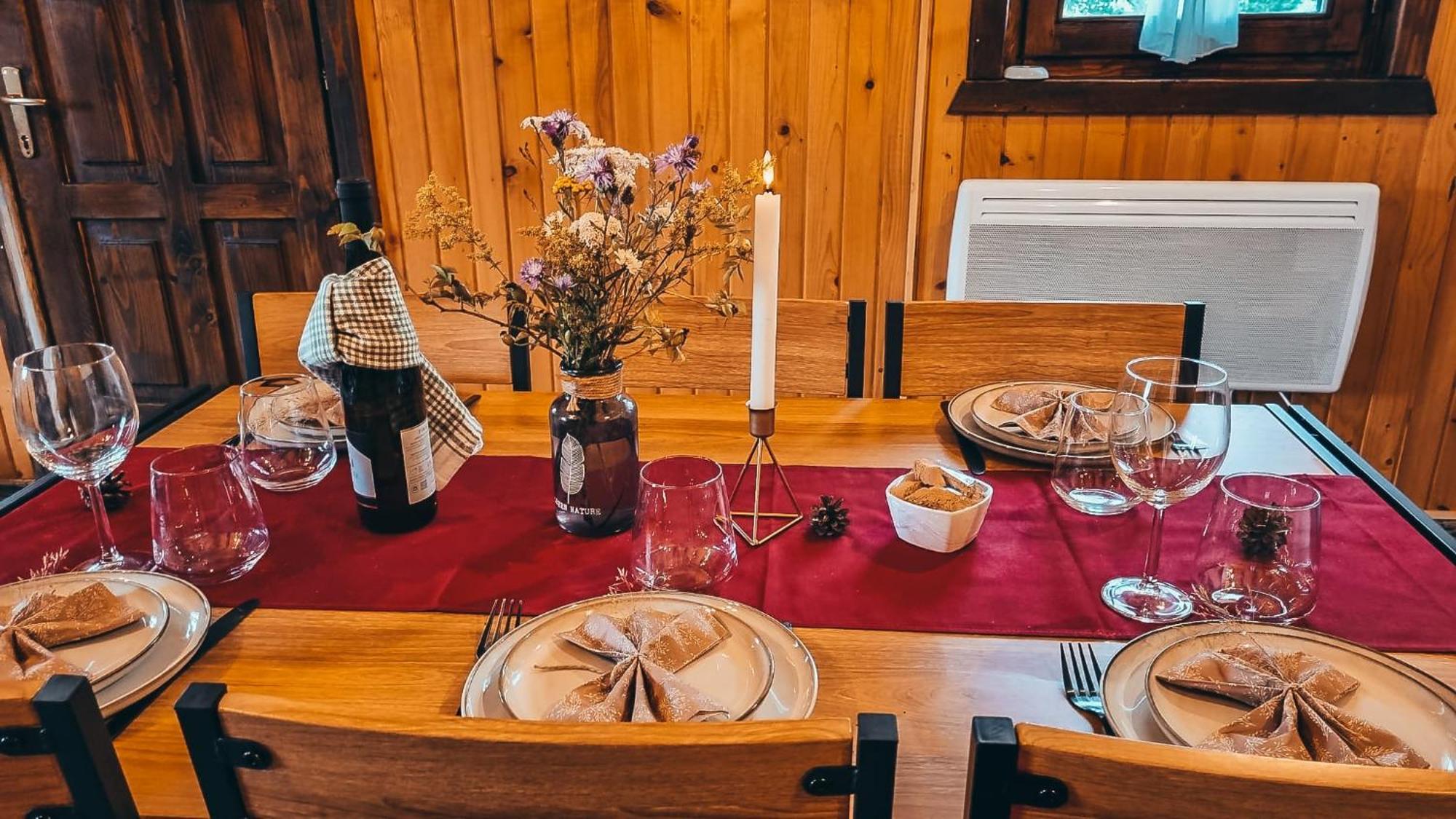 The Wooden Nest -Covasna Villa Bilik gambar
